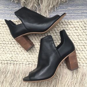 Cut Out Black Leather Boot Size 9